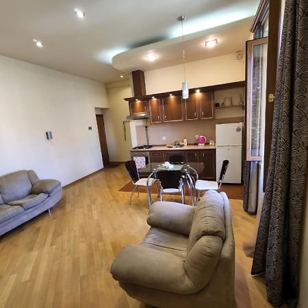 יירבאן Apartments מראה חיצוני תמונה