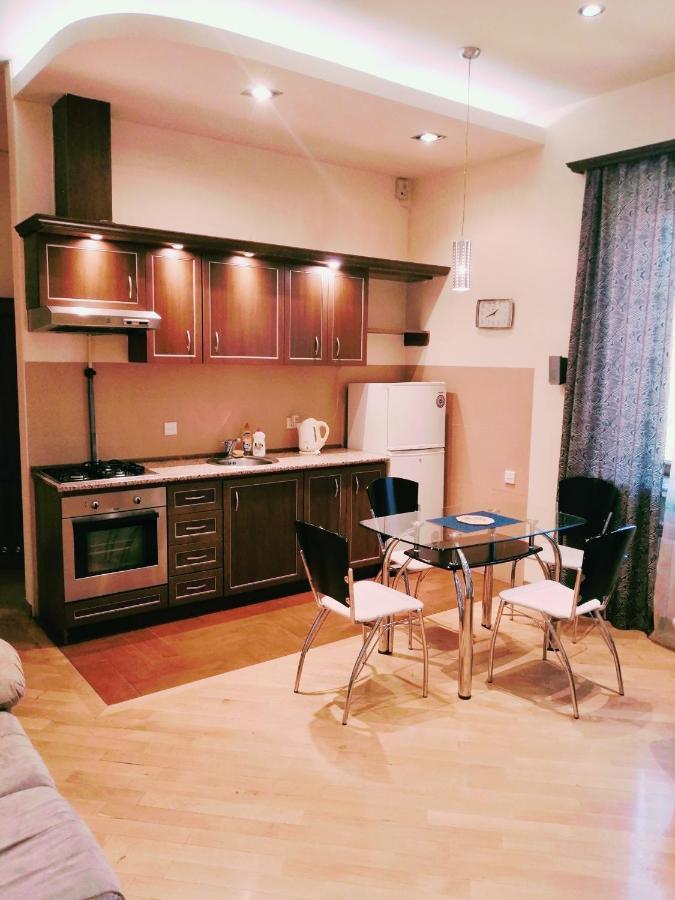 יירבאן Apartments מראה חיצוני תמונה